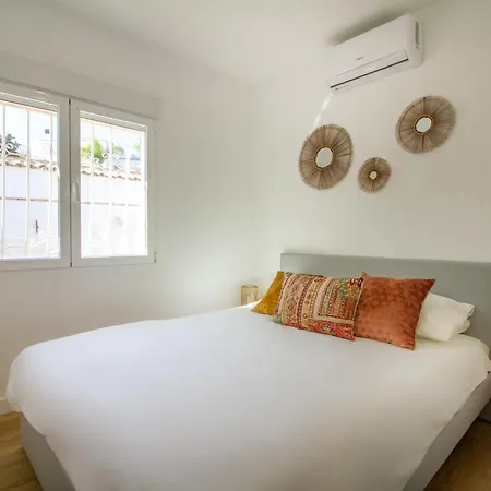 Luz Del Mar Foyes Blanques